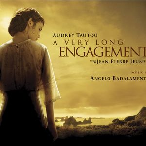 情侣把冰块放在女方的屁股上变态文
