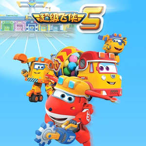 情侣把冰块放在女方的屁股上变态文
