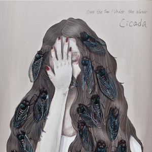 情侣把冰块放在女方的屁股上变态文
